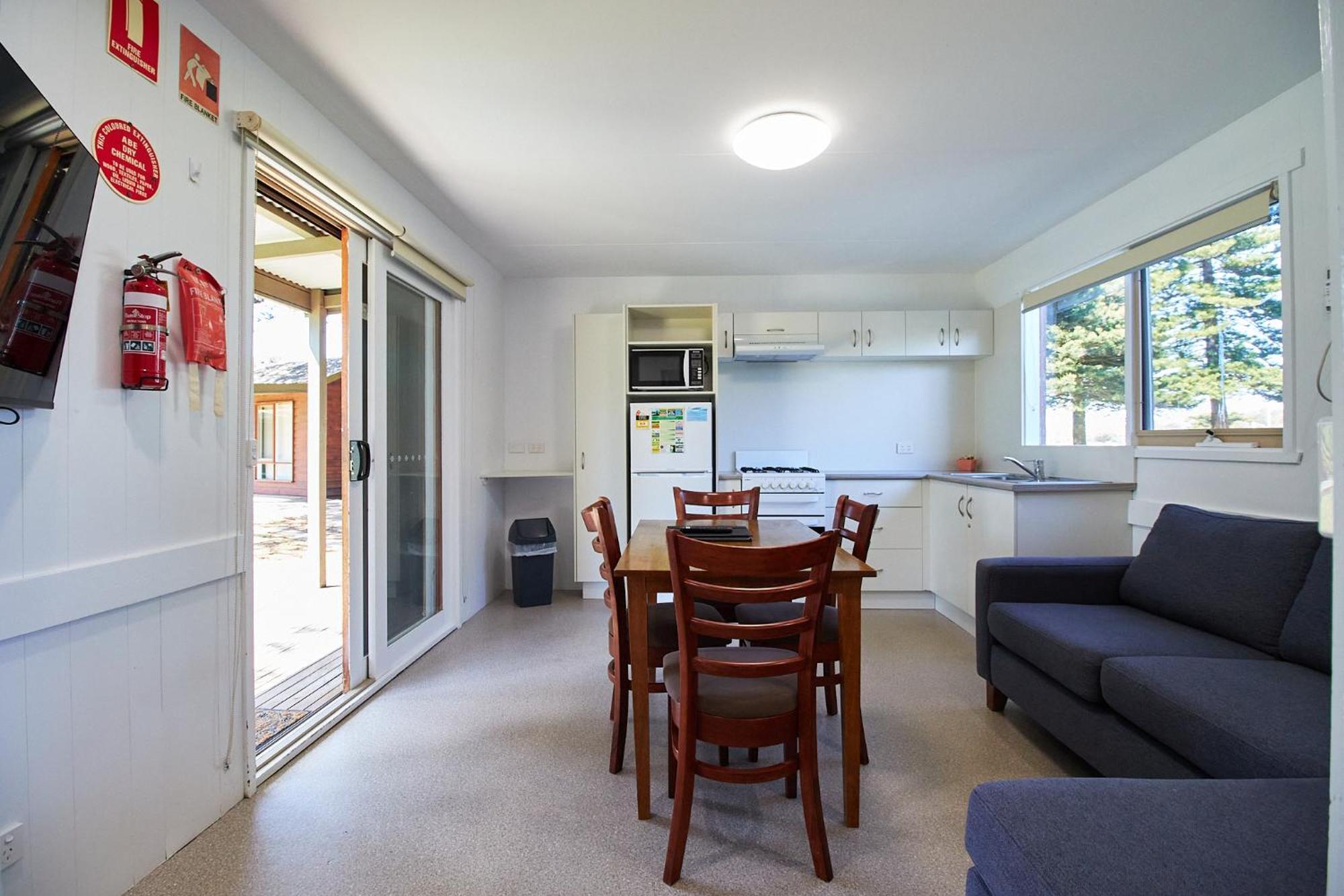 Surfside Holiday Park Warrnambool Esterno foto
