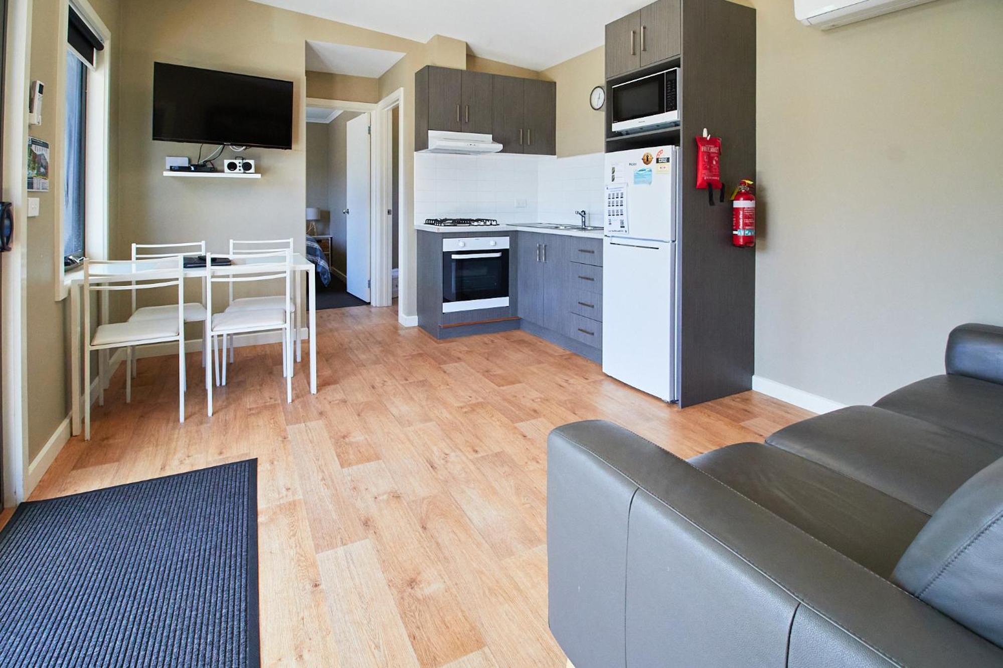 Surfside Holiday Park Warrnambool Esterno foto