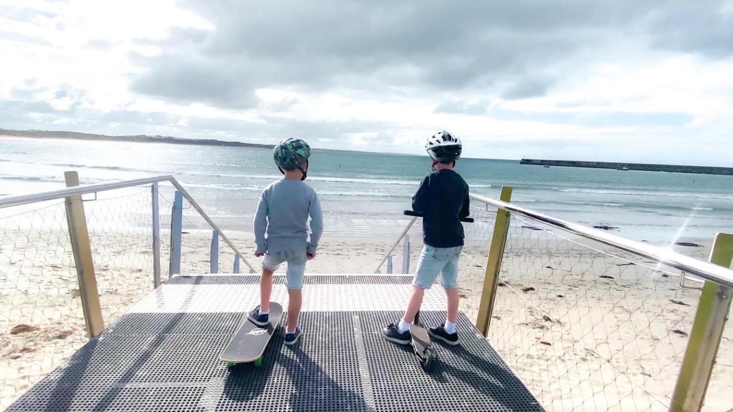 Surfside Holiday Park Warrnambool Esterno foto